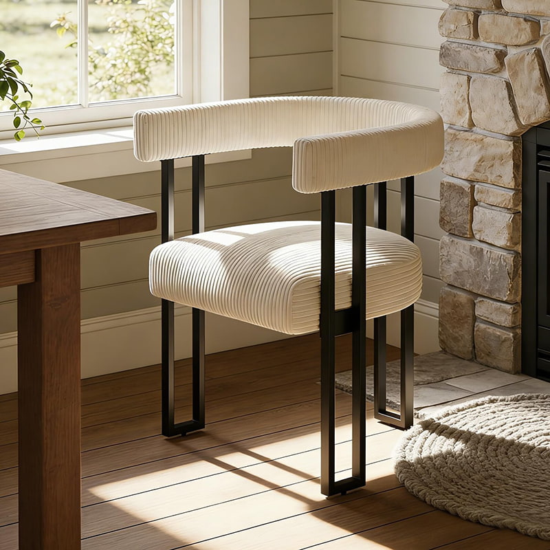 Chaise de salle à manger Boucle, chaise de salle à manger rembourrée en velours côtelé blanc avec pieds en métal, chaise d’accent moderne du milieu du siècle